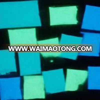 Bulk luminous powder for epoxy coating